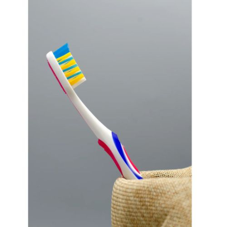 Yardlie Premium's Perkins Extra Clean Toothbrush In Pakistan