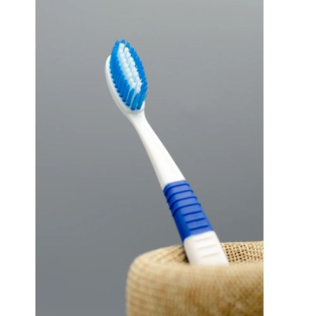 Yardlie Premium's Perkins Sensitive Toothbrush With Smill Bristles In Pakistan